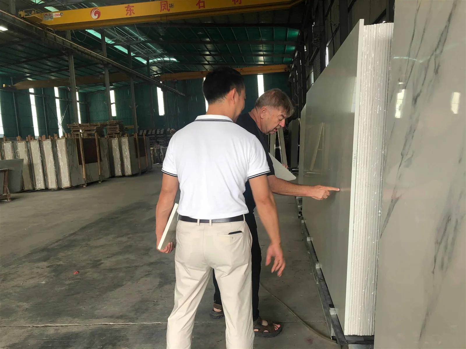 Porcelain slabs factory manufacturing Porcelain slabs factory manufacturing